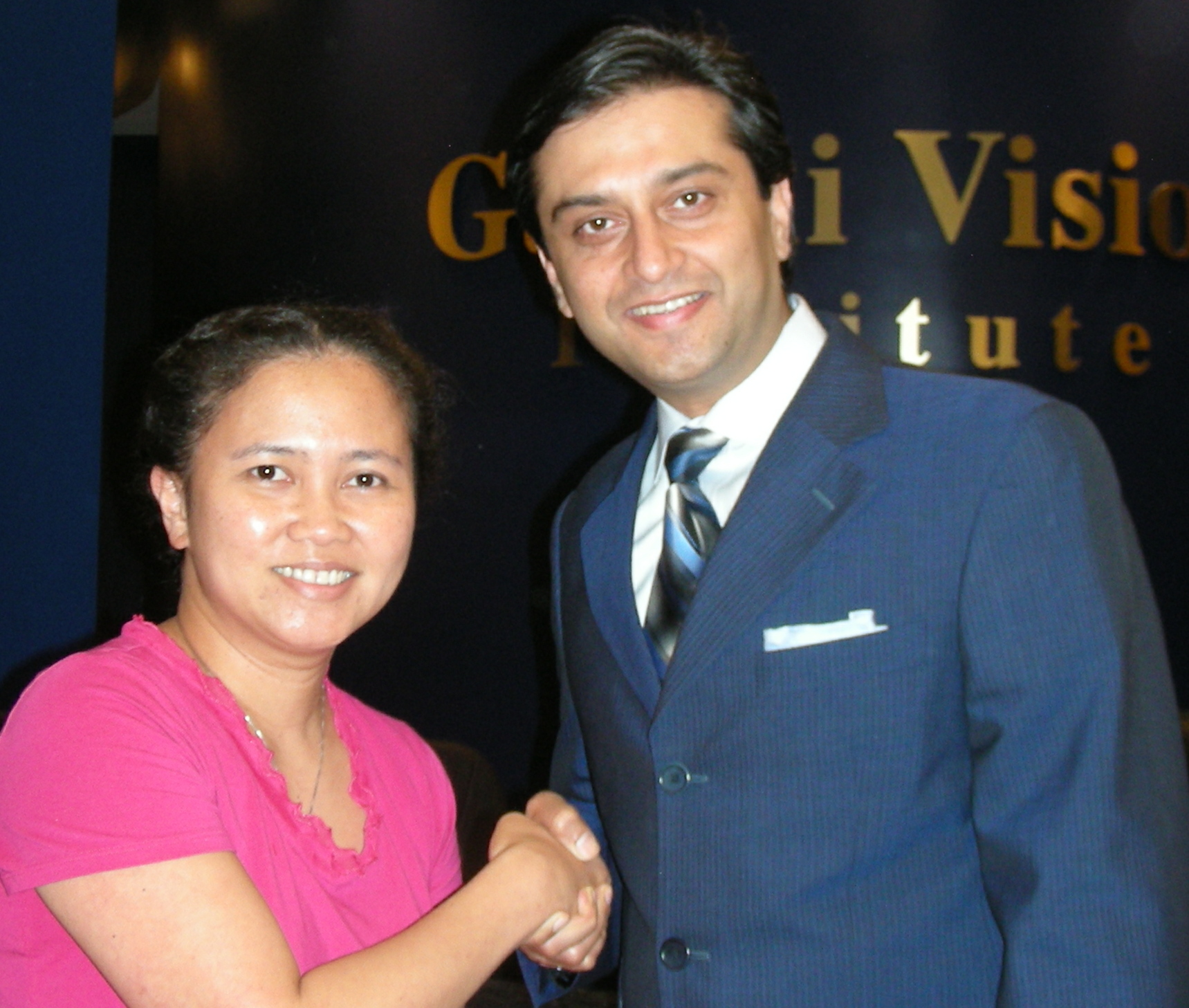 Dr. Renal Agbayani Advanced Laser Surgery Jacksonville Florida Gulani Vision Institute