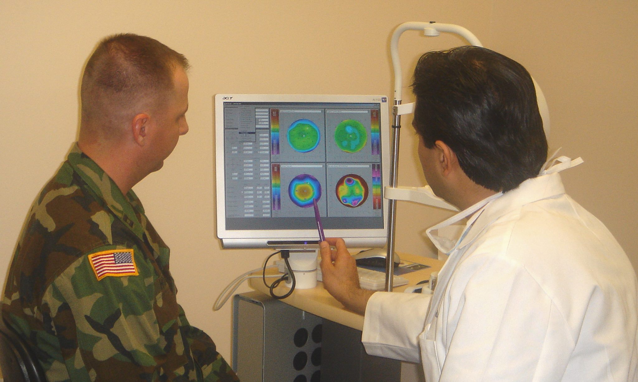 Dr. Gulani With a Veteran Patient