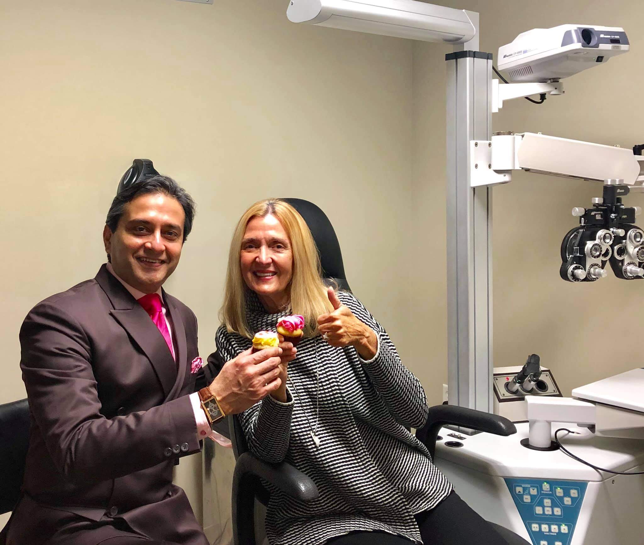 Dr. Gulani With a Patient With Cupcakes